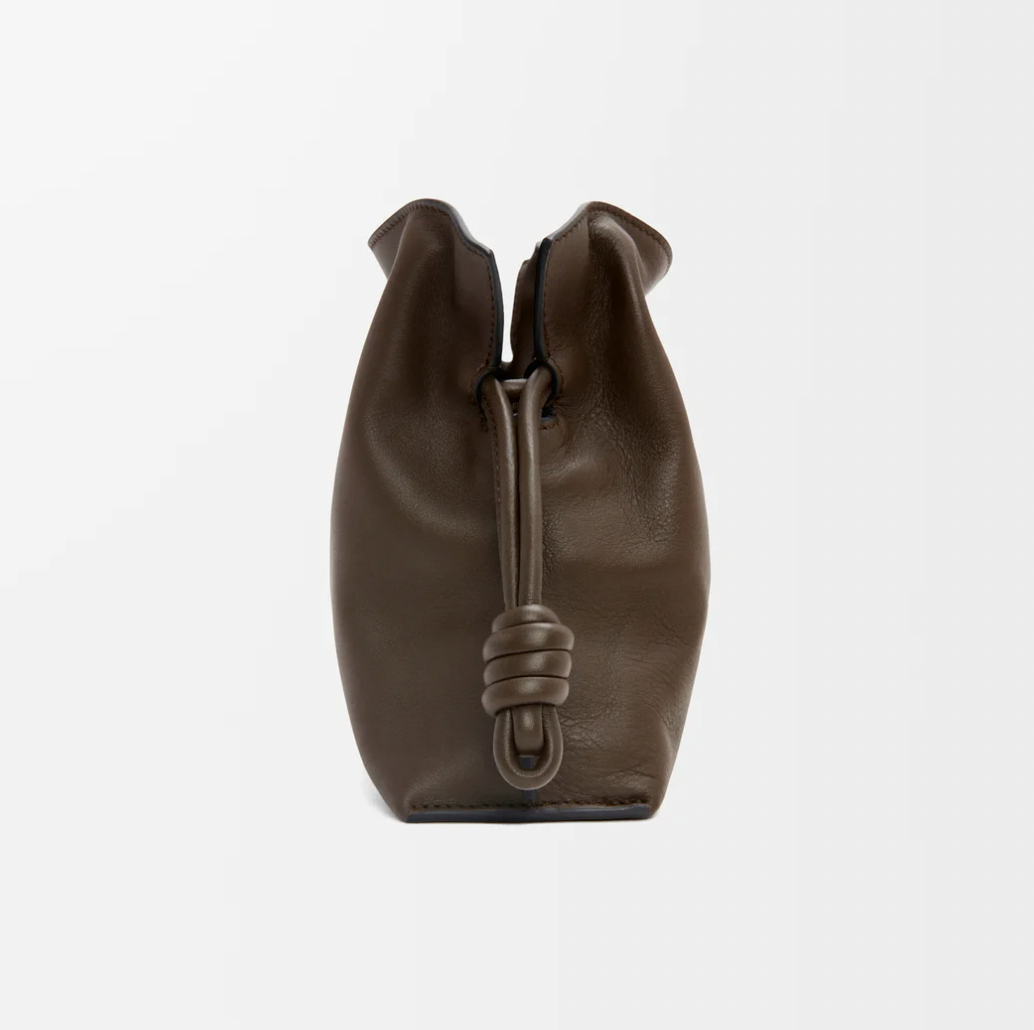 LOEWE Flamenco Clutch